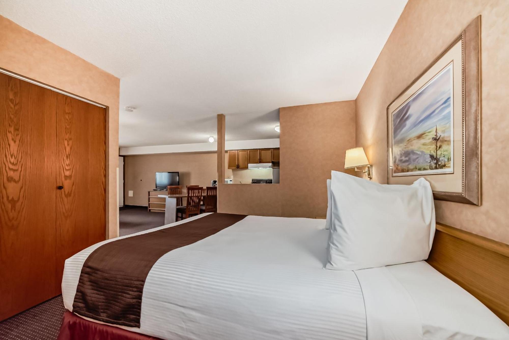 Stony Plain Inn & Suites Kültér fotó