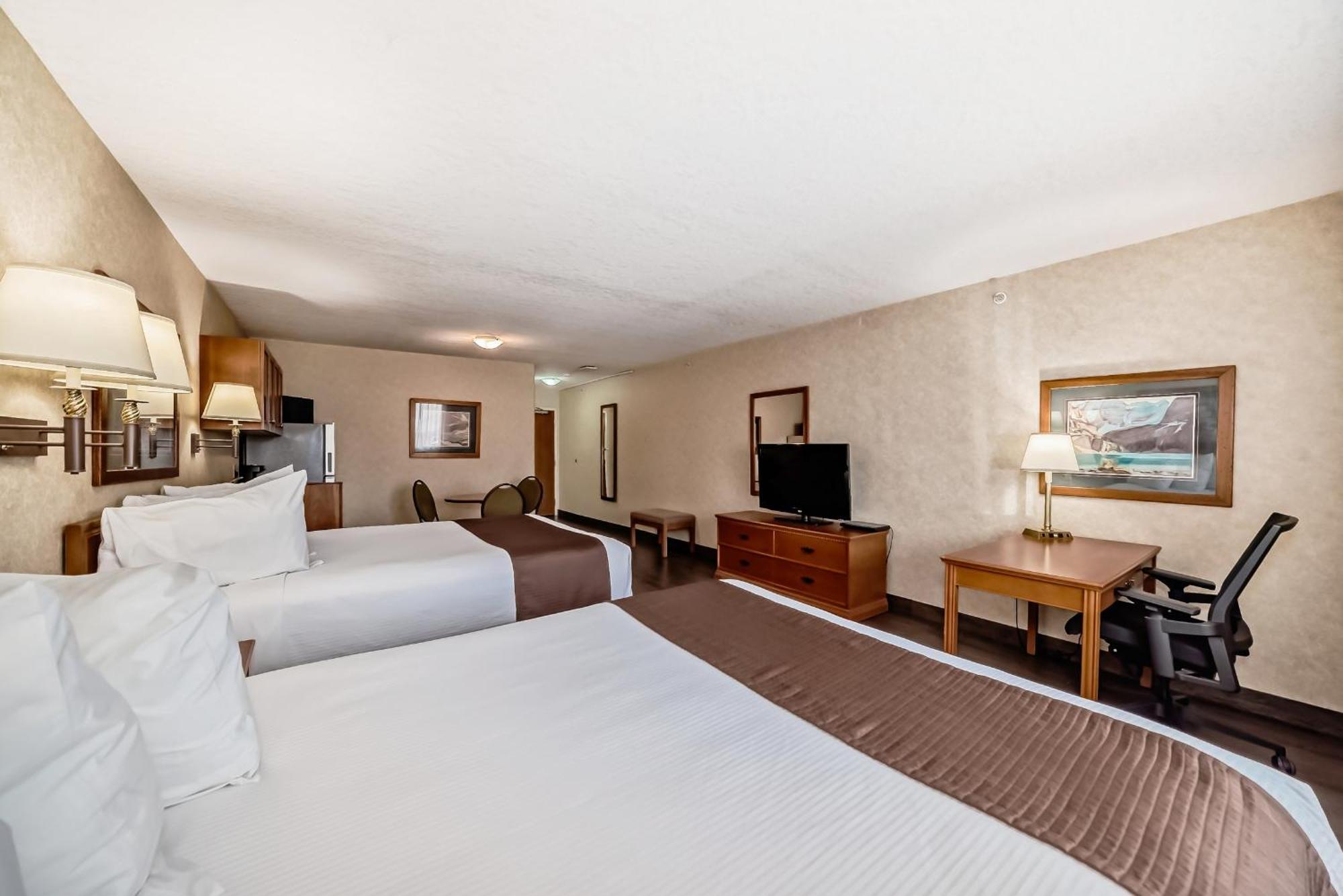 Stony Plain Inn & Suites Kültér fotó