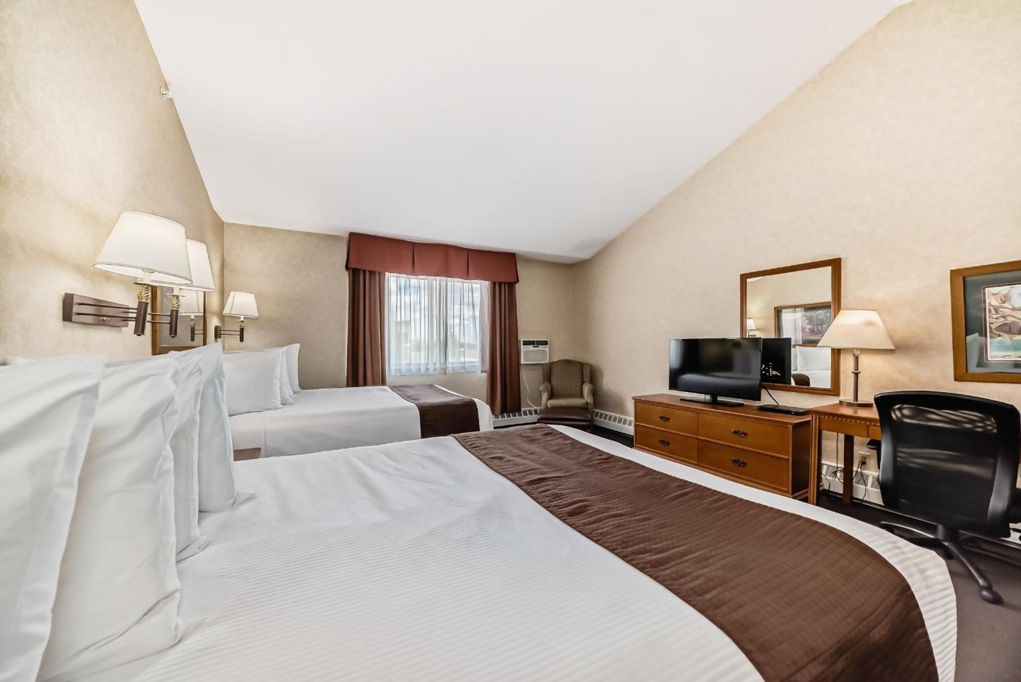 Stony Plain Inn & Suites Kültér fotó