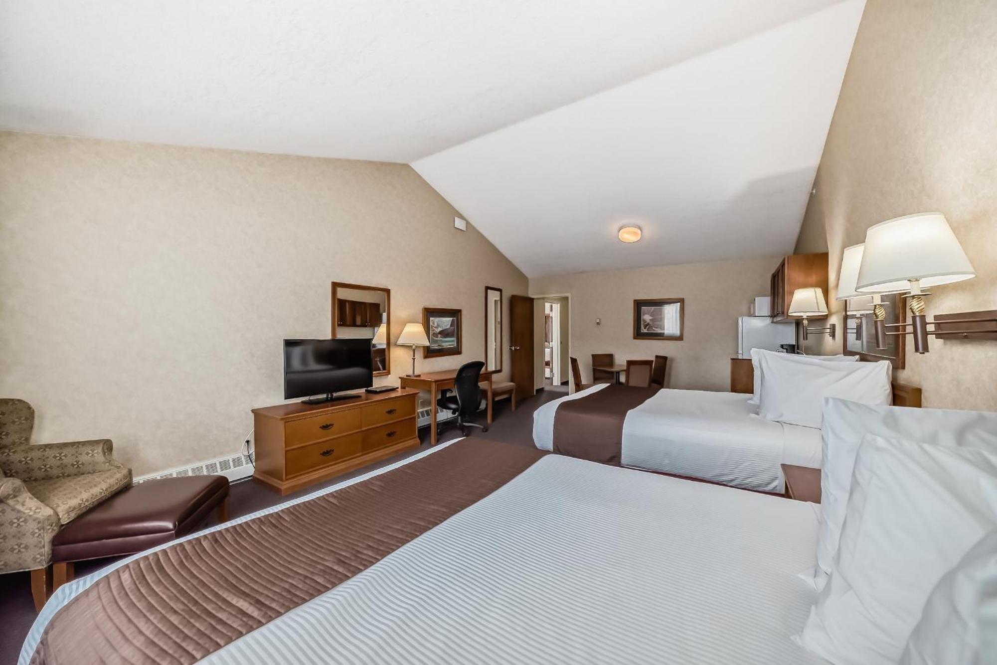 Stony Plain Inn & Suites Kültér fotó