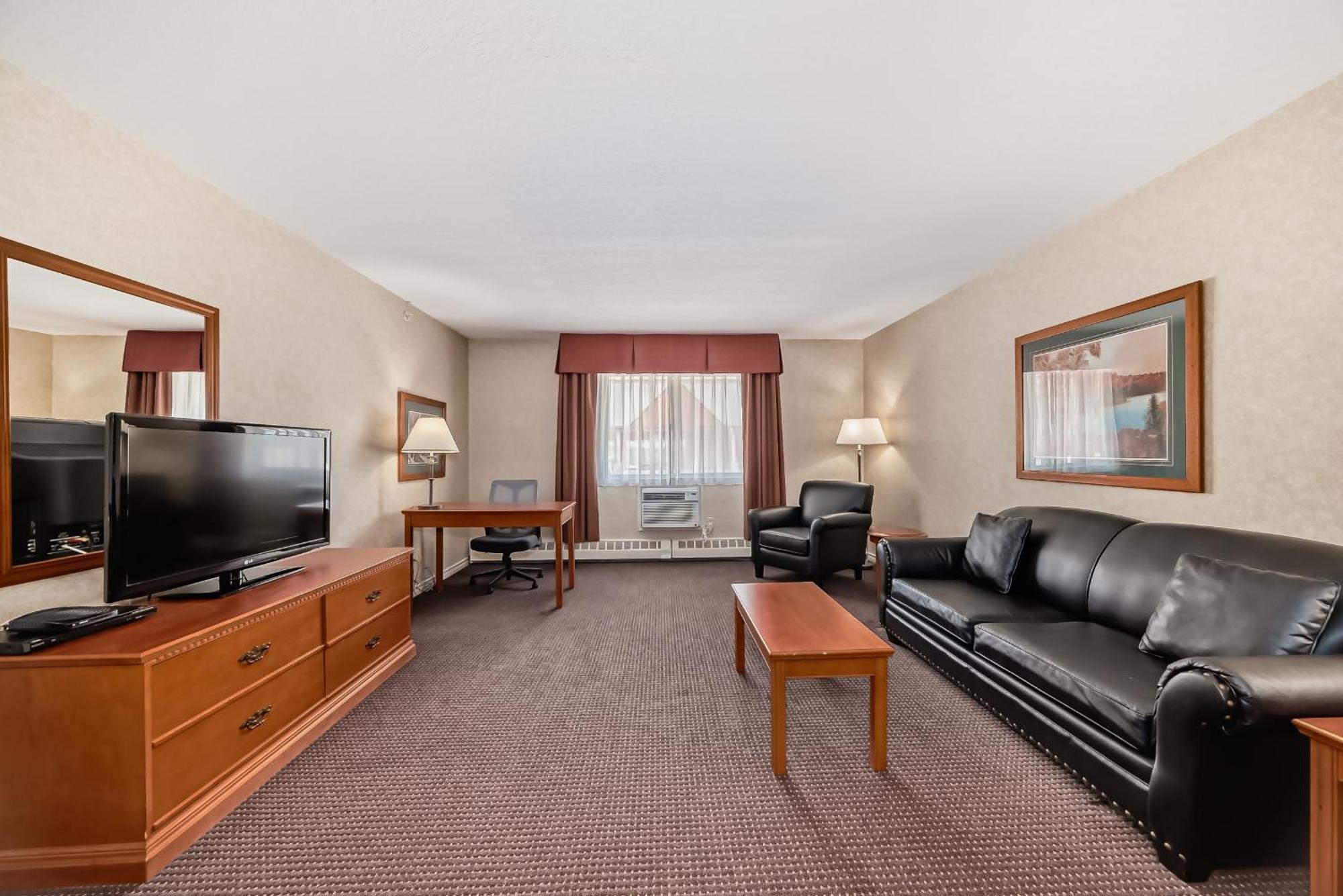 Stony Plain Inn & Suites Kültér fotó