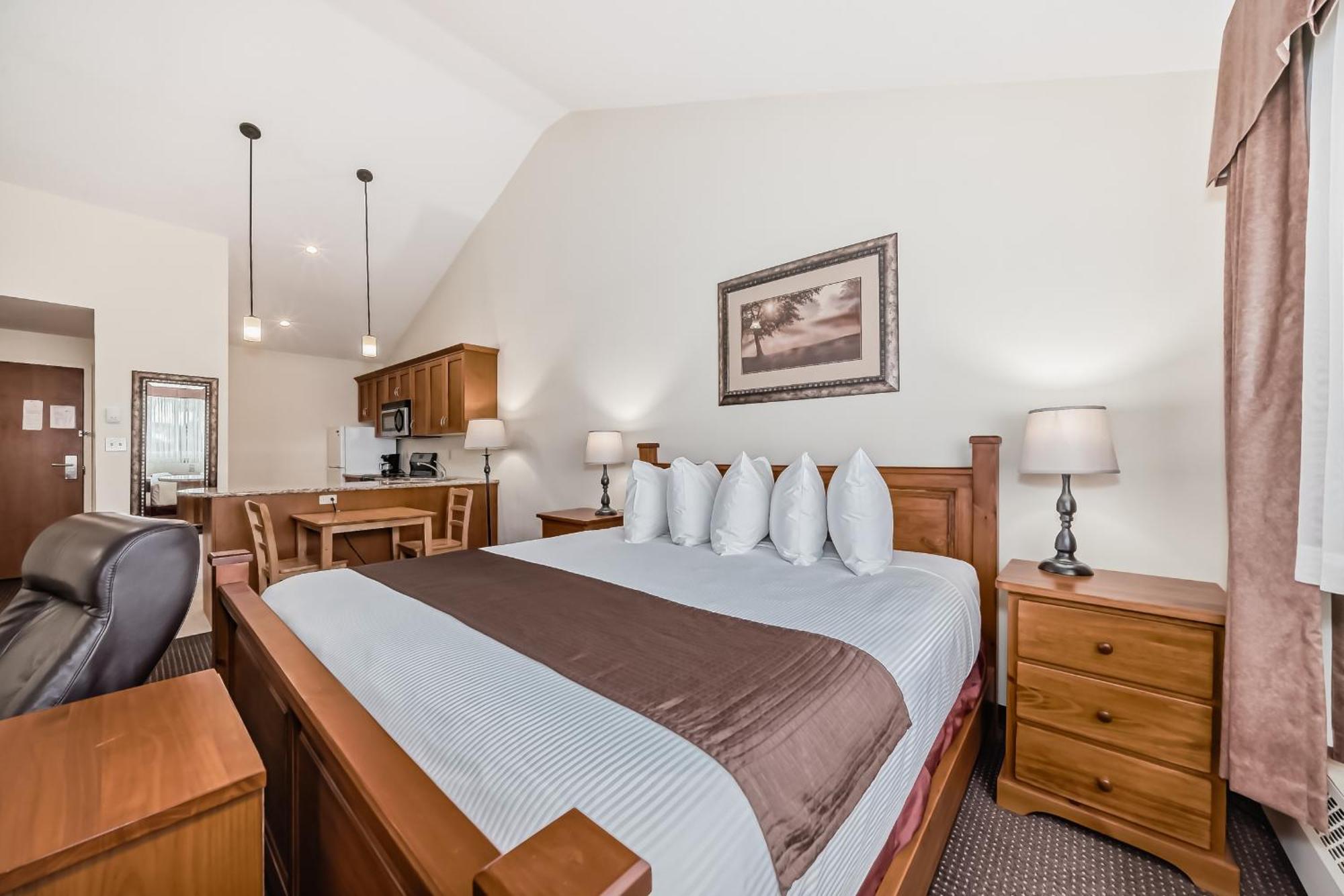 Stony Plain Inn & Suites Kültér fotó